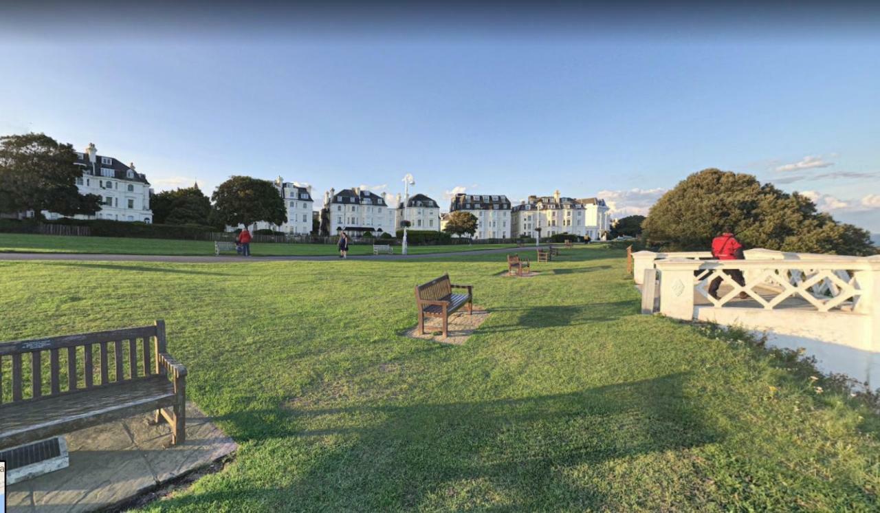 Westward Ho Hotel Folkestone Exterior photo